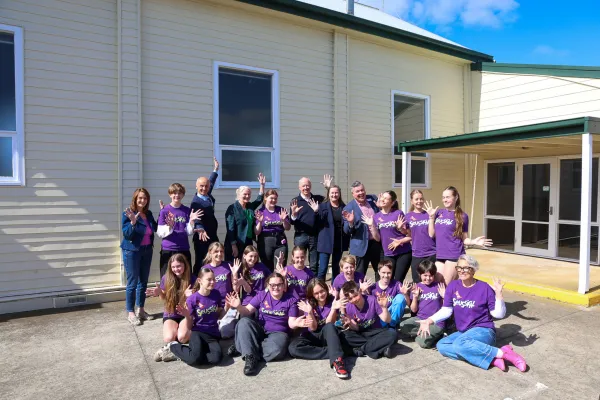 Mayor Kontelj, Cr Wilkinson, Cr Story, Cr Cadwell and Cr Aitken with GSODA President Bernadette Uzelac and Students Mayor Kontelj, Cr Wilkinson, Cr Story, Cr Cadwell and Cr Aitken with GSODA President Bernadette Uzelac and Students