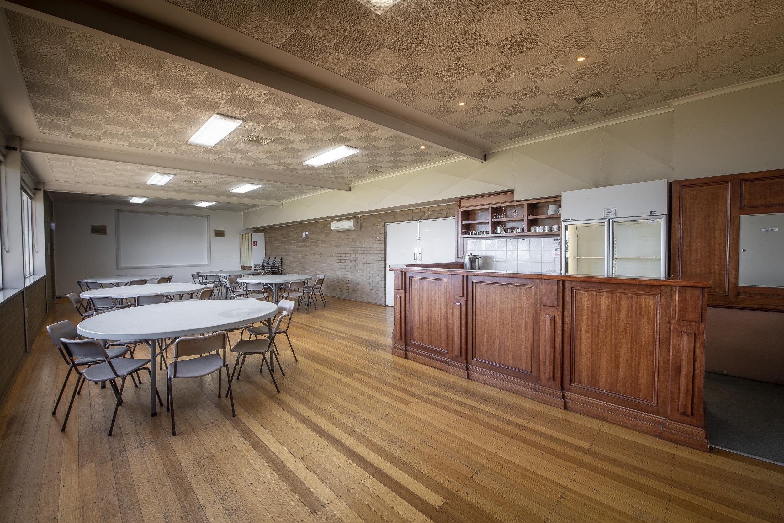 190823 Halls29 - Portarlington Parks Hall