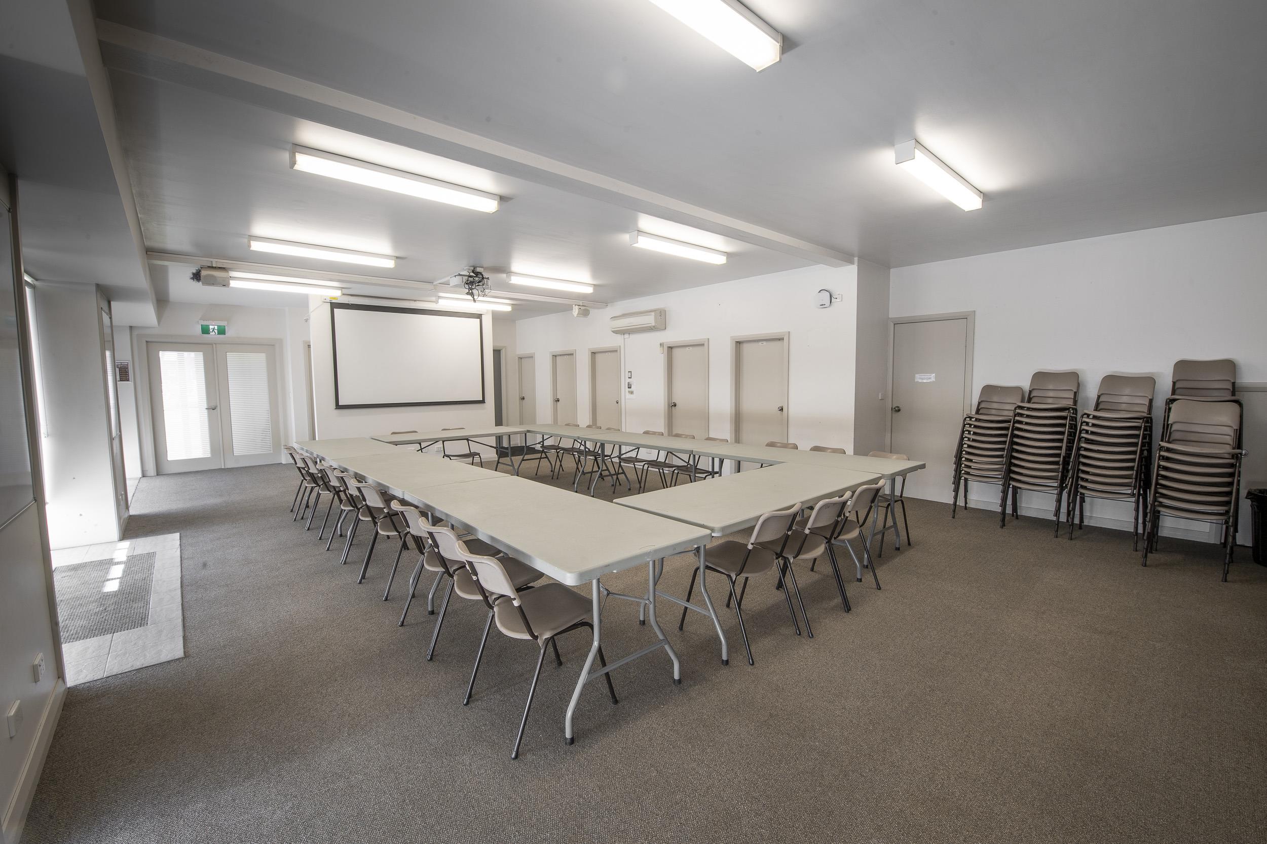 190823 Halls14 - Portarlington Parks Hall