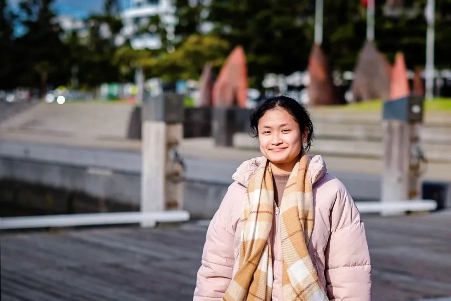 8da4a2a2b40ae02-Khin Khin_Refugee Week 2022.jpg Kareni refugee woman at Geelong Waterfront