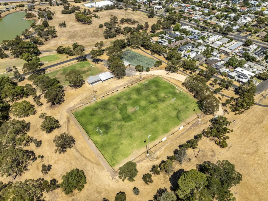 Howard Glover reserve from the air Howard Glover from the air