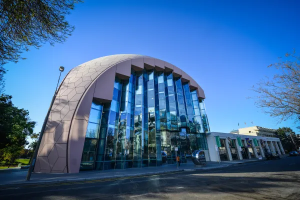 Geelong-Library-Heritage.jpg The iconic Geelong Library & Heritage Centre domed building.