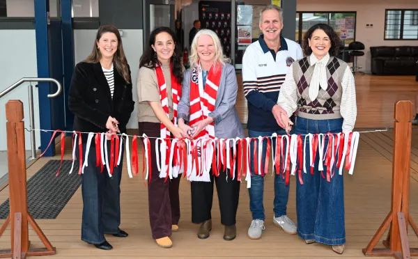 Member for Bellarine Alison Marchant MP, Ocean Grove Cobras Junior Football Club President Suze McLeish, Connewarre Ward Councillor Elise Wilkinson, Collendina Cricket Club President Neale Walter, and Federal Member for Corangamite Libby Coker Member for Bellarine Alison Marchant MP, Ocean Grove Cobras Junior Football Club President Suze McLeish, Connewarre Ward Councillor Elise Wilkinson, Collendina Cricket Club President Neale Walter, and Federal Member for Corangamite Libby Coker