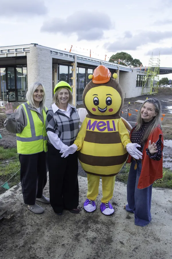 Meli Kindergarten Services Acting Director Children’s Services Jayne Paulka, Chief Executive Officer Robyn Hayles, and Manager of Community Hubs Strategy and Growth Mandy Baxter with the Meli Bee mascot. Picture by: Alan Barber Meli Kindergarten Services Acting Director Children’s Services Jayne Paulka, Chief Executive Officer Robyn Hayles, and Manager of Community Hubs Strategy and Growth Mandy Baxter with the Meli Bee mascot. Picture by: Alan Barber