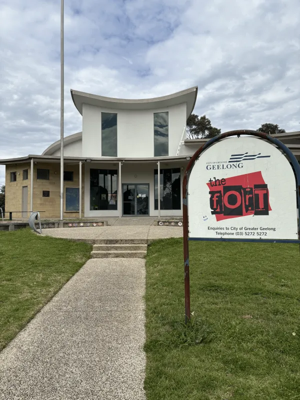 The fOrT front of The fOrT youth centre including signage and front entrance